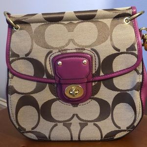 Coach Crossbody Raspberry straps